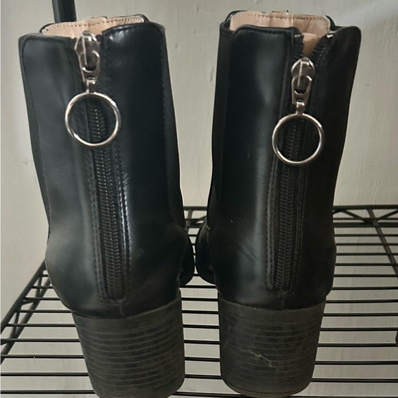 🍂🍁Black Leather Ankle Boots - Picture 6 of 6